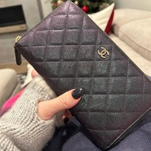 Chanel Irridescent Black Caviar Organizer Wallet